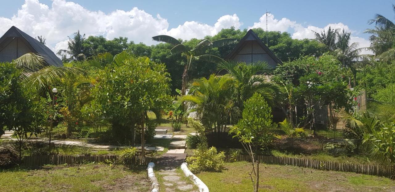 Adeng-Adeng Bungalows Gili Meno Bagian luar foto